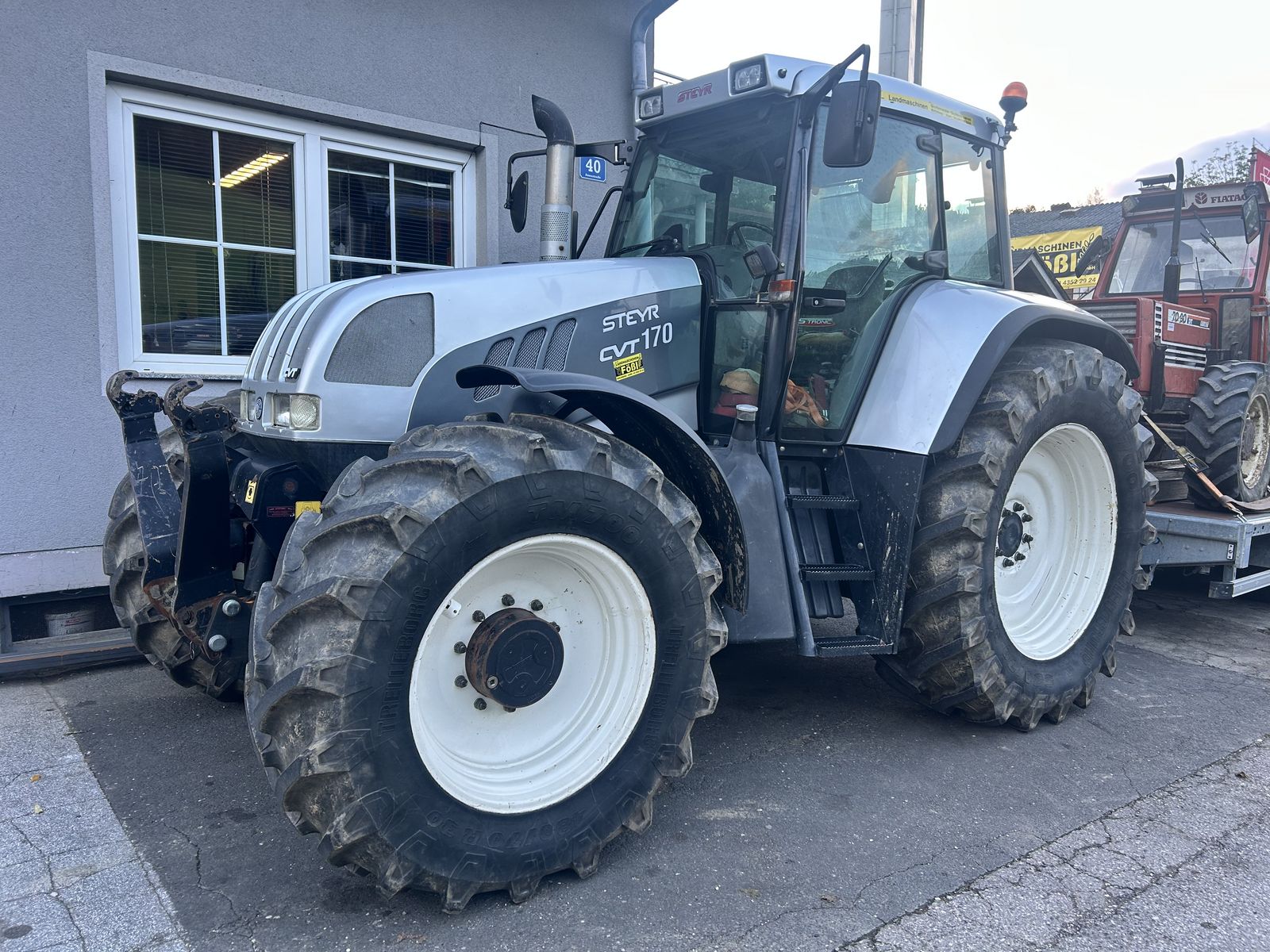 2N Steyr CVT 170 – Używany ciągnik w bardzo dobrym stanie - obrazek 1